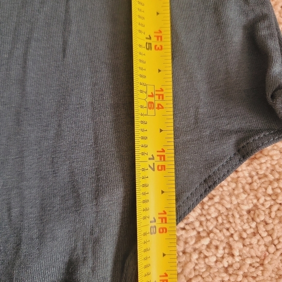 NWT Boohoo Bodysuit 2 - Picture 6 of 7